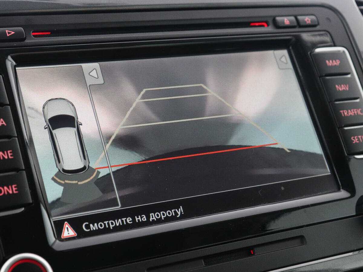 Купить Volkswagen Tiguan с пробегом. Фото: #10