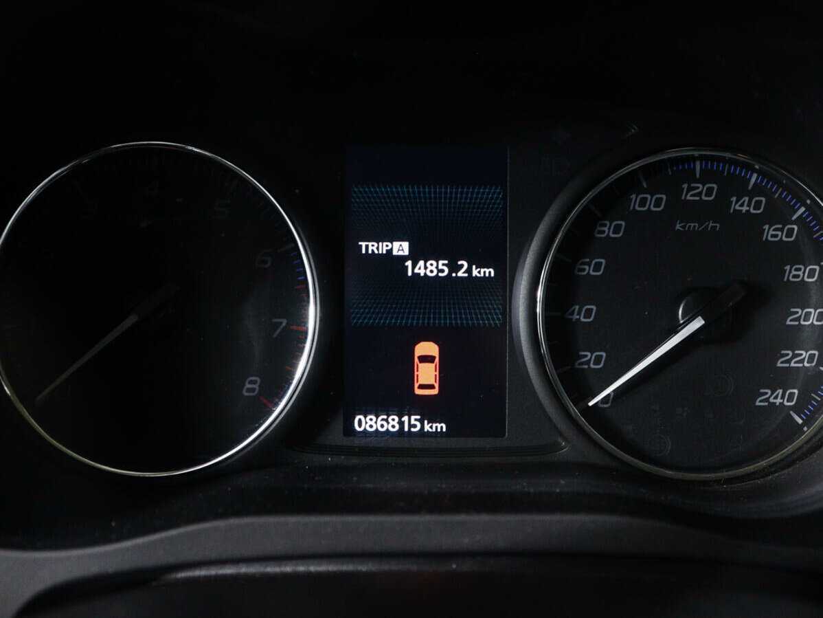 Купить Mitsubishi Outlander с пробегом. Фото: #10