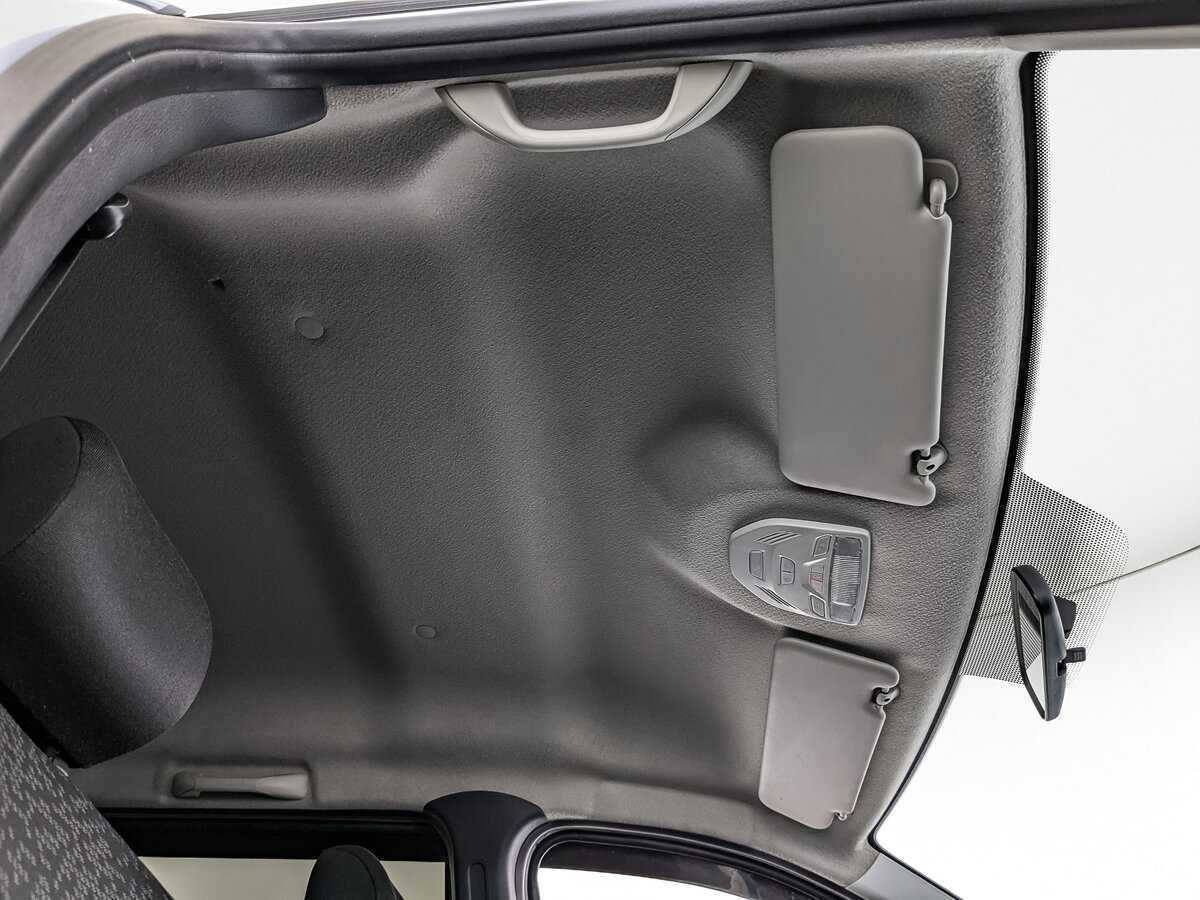 Купить Lada (ВАЗ) Largus с пробегом. Фото: #18