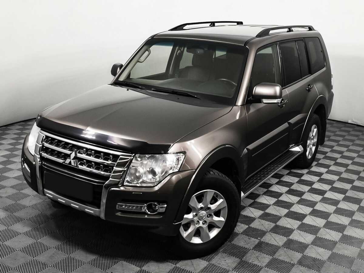 Купить Mitsubishi Pajero с пробегом. Фото: #13