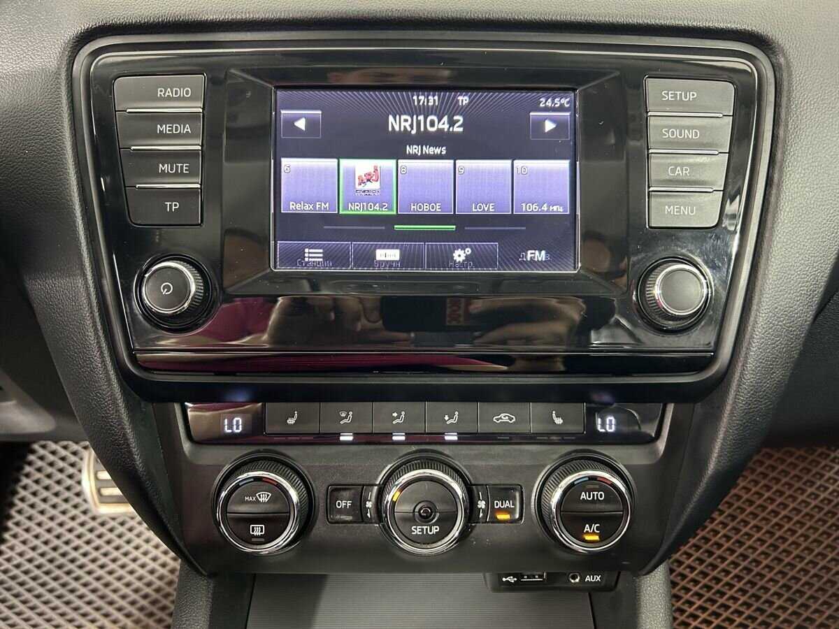 Купить Skoda Octavia с пробегом. Фото: #11