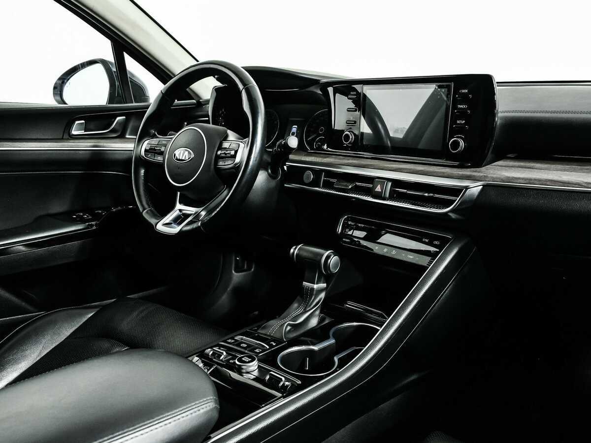 Купить Kia K5 с пробегом. Фото: #8