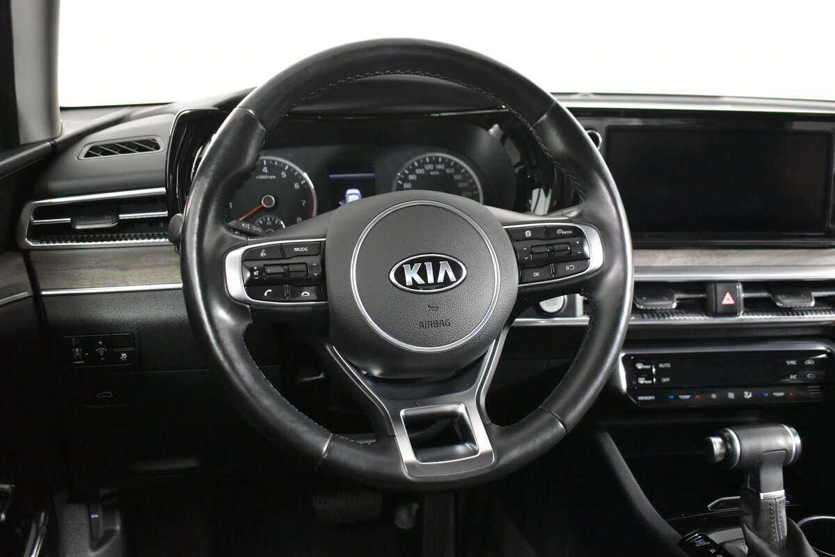 Купить Kia K5 с пробегом. Фото: #14