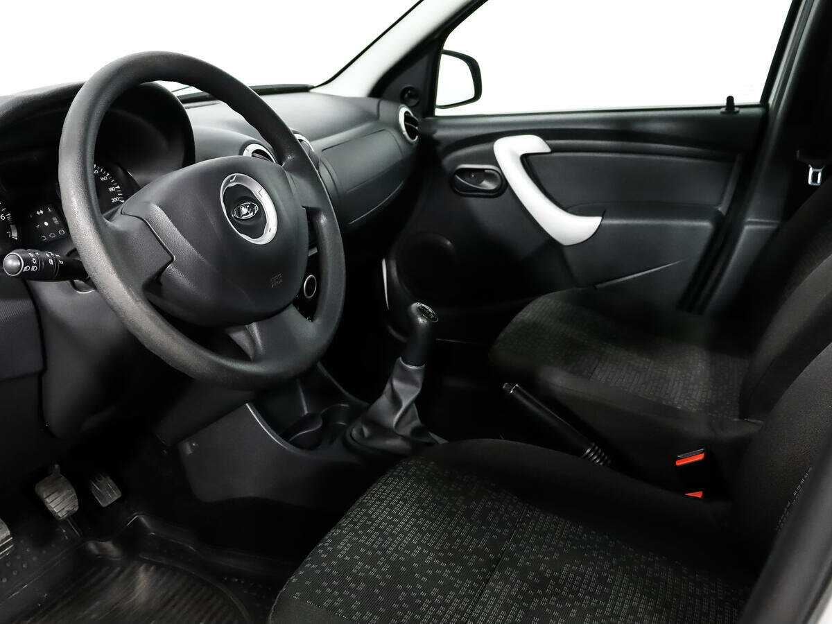 Купить Lada (ВАЗ) Largus с пробегом. Фото: #7