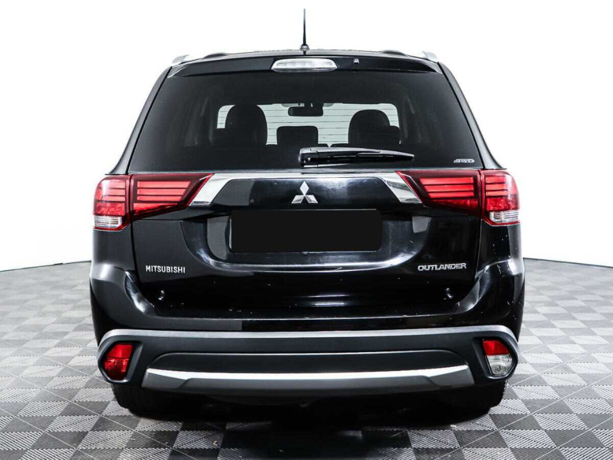 Купить Mitsubishi Outlander с пробегом. Фото: #5