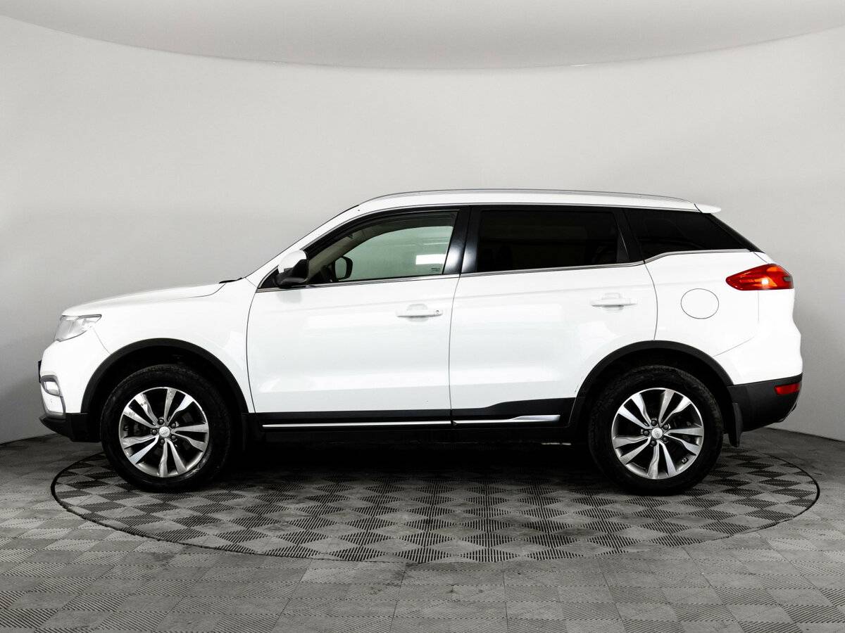 Купить Geely Atlas с пробегом. Фото: #7