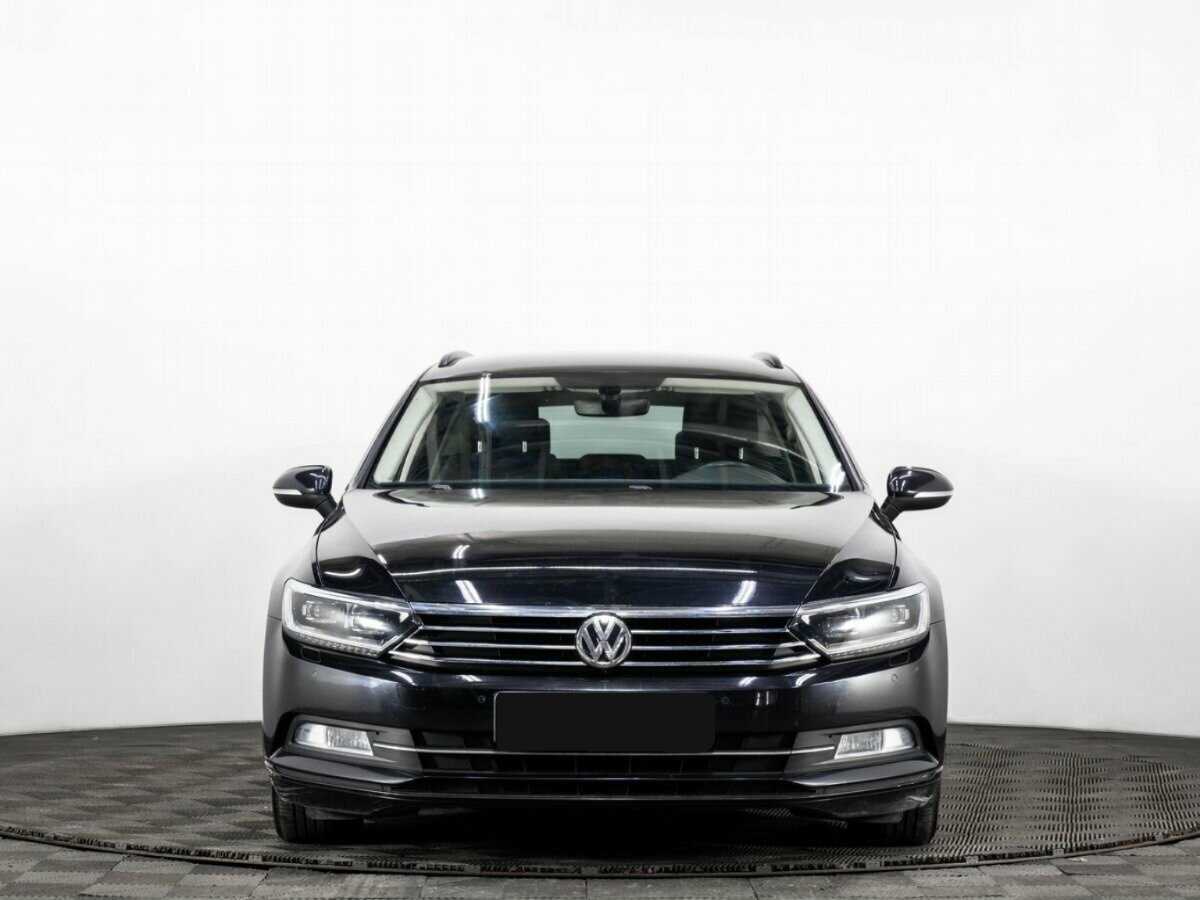 Купить Volkswagen Passat с пробегом. Фото: #1