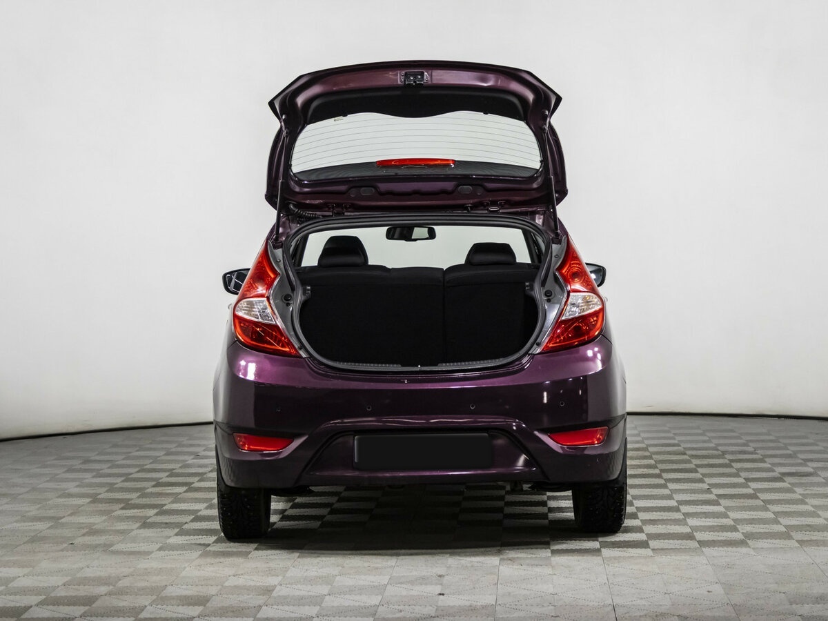 Купить Hyundai Solaris с пробегом. Фото: #14