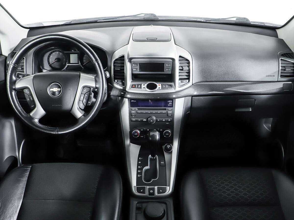 Купить Chevrolet Captiva с пробегом. Фото: #10