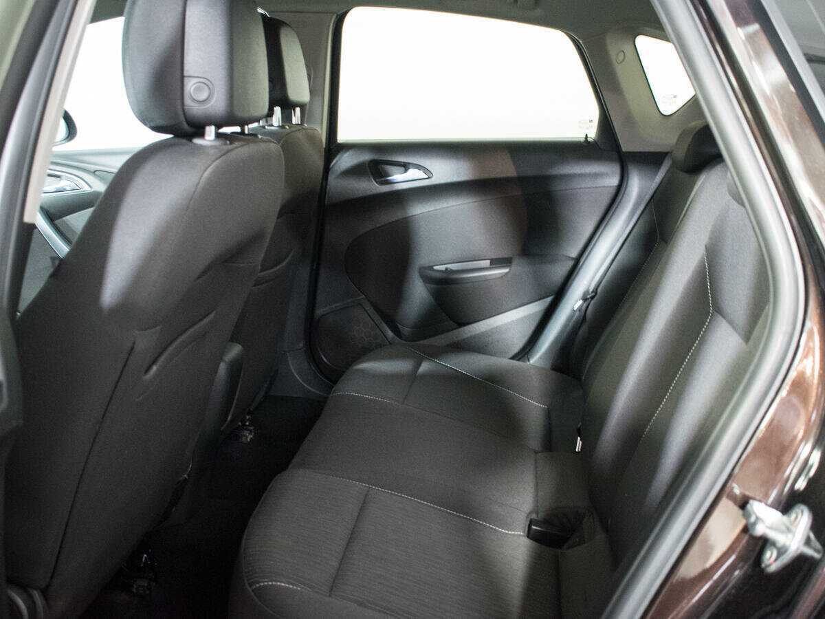 Купить Opel Astra с пробегом. Фото: #9