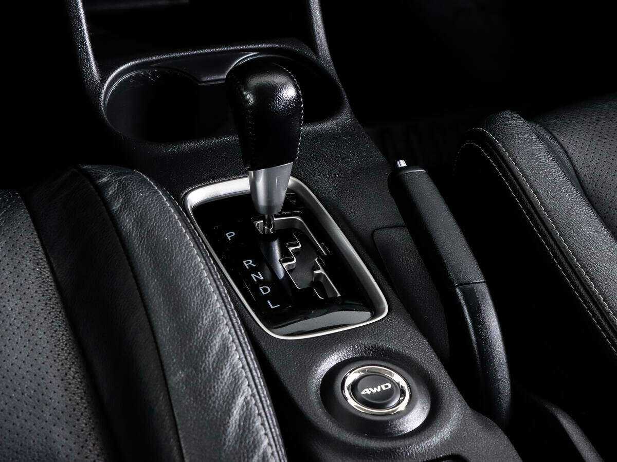Купить Mitsubishi Outlander с пробегом. Фото: #12
