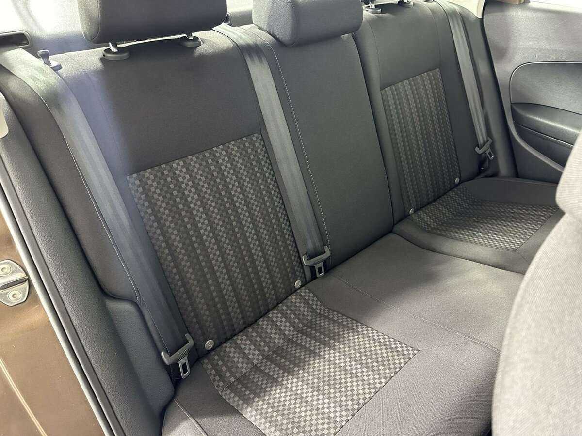 Купить Volkswagen Polo с пробегом. Фото: #14