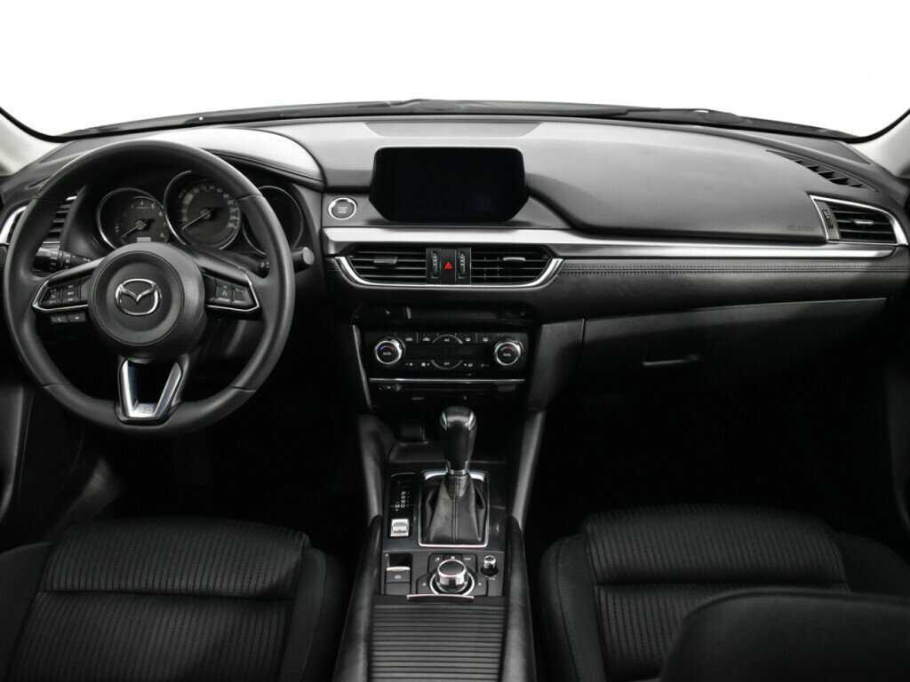 Купить Mazda 6 с пробегом. Фото: #11