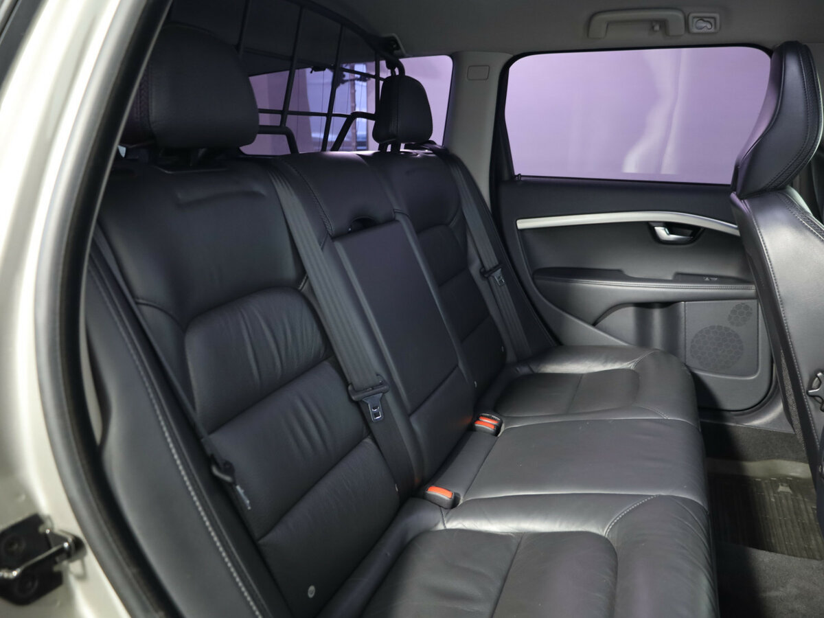 Купить Volvo XC70 с пробегом. Фото: #12
