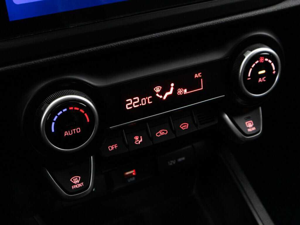 Купить Kia Rio с пробегом. Фото: #15