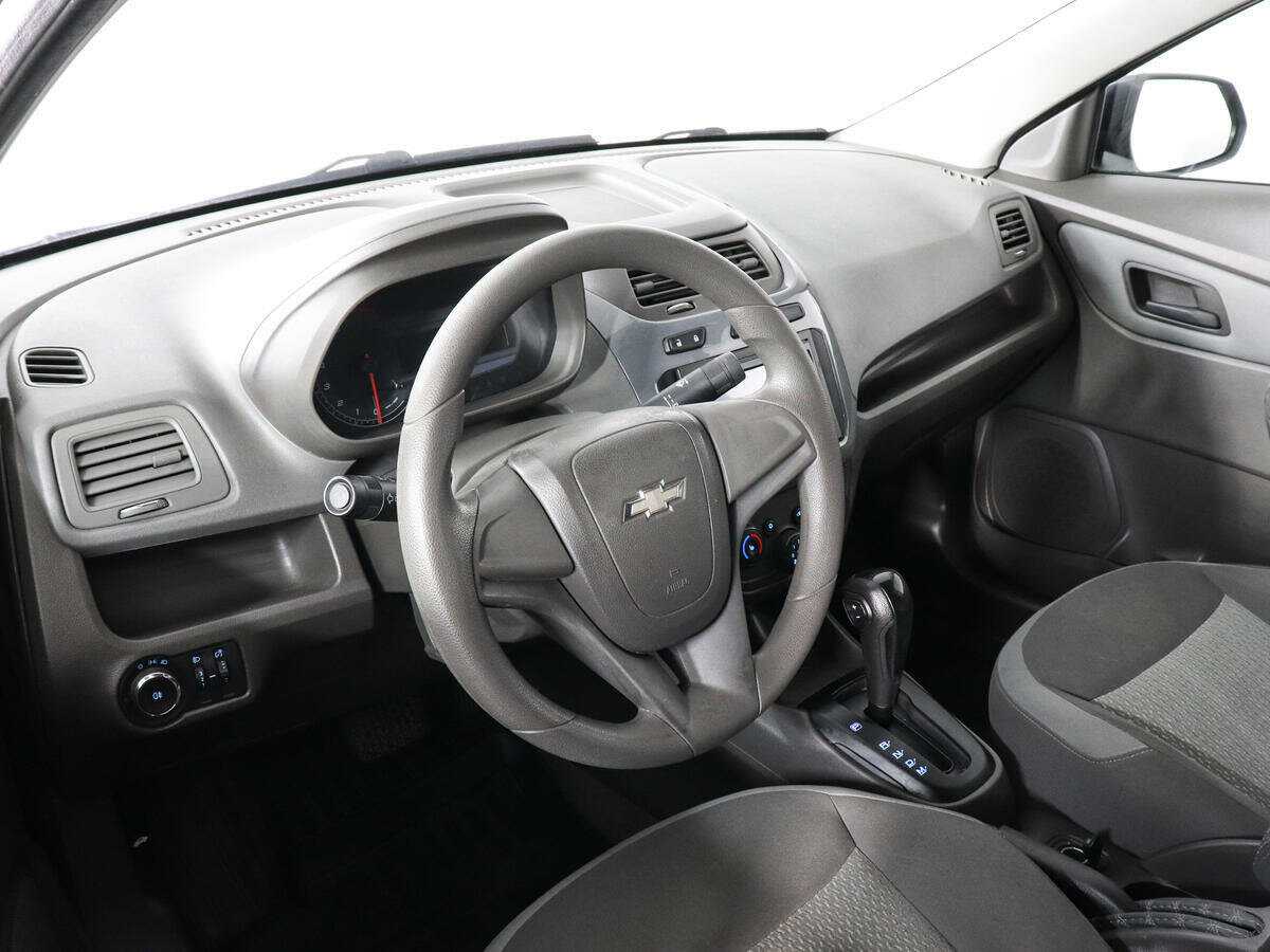 Купить Chevrolet Cobalt с пробегом. Фото: #8