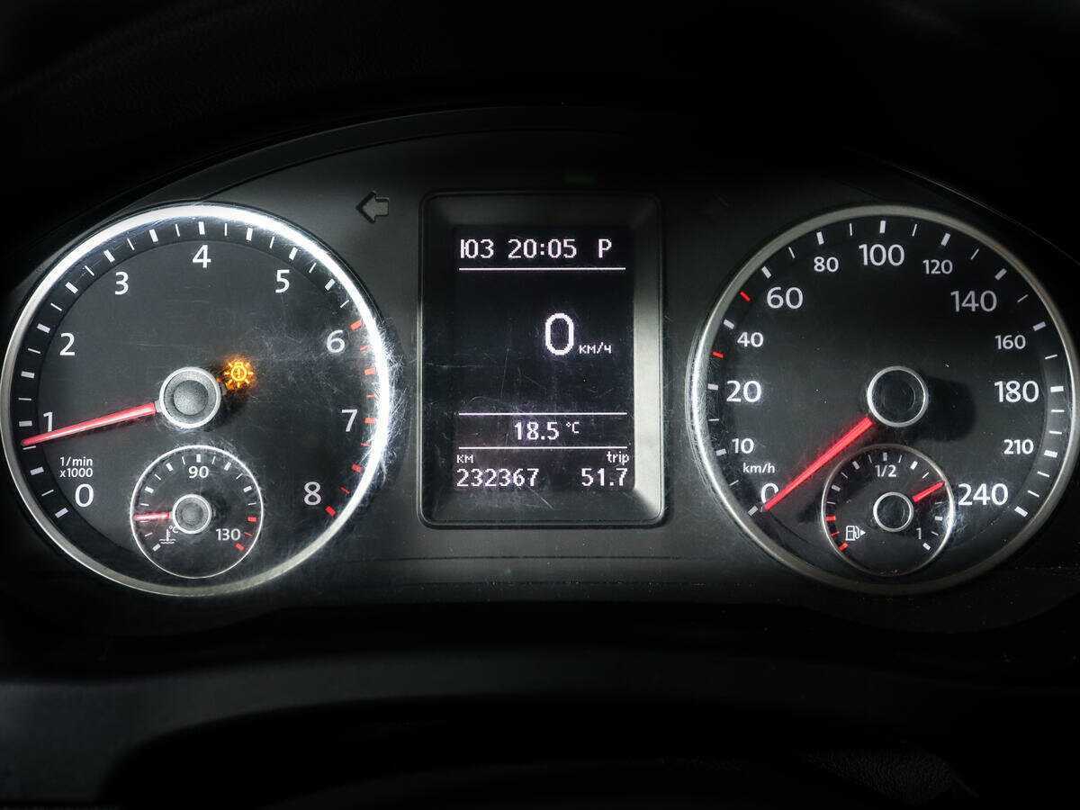 Купить Volkswagen Tiguan с пробегом. Фото: #8