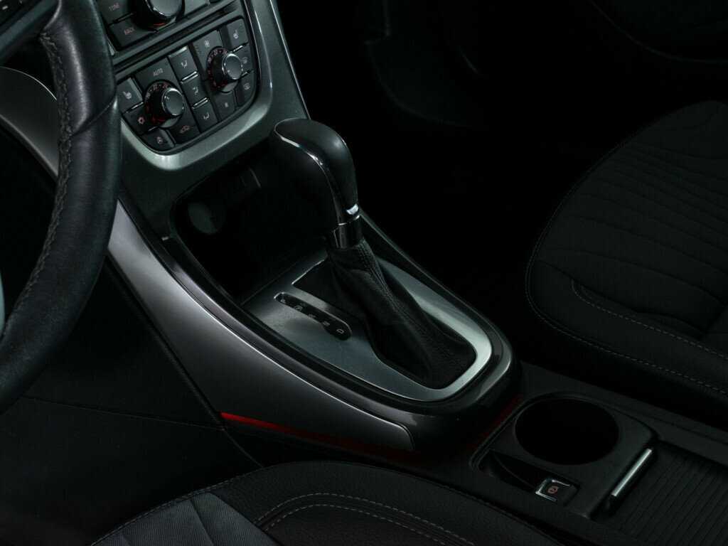 Купить Opel Astra с пробегом. Фото: #12