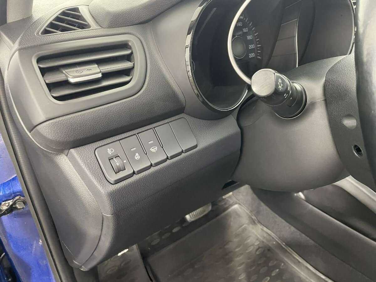Купить Kia Rio с пробегом. Фото: #8