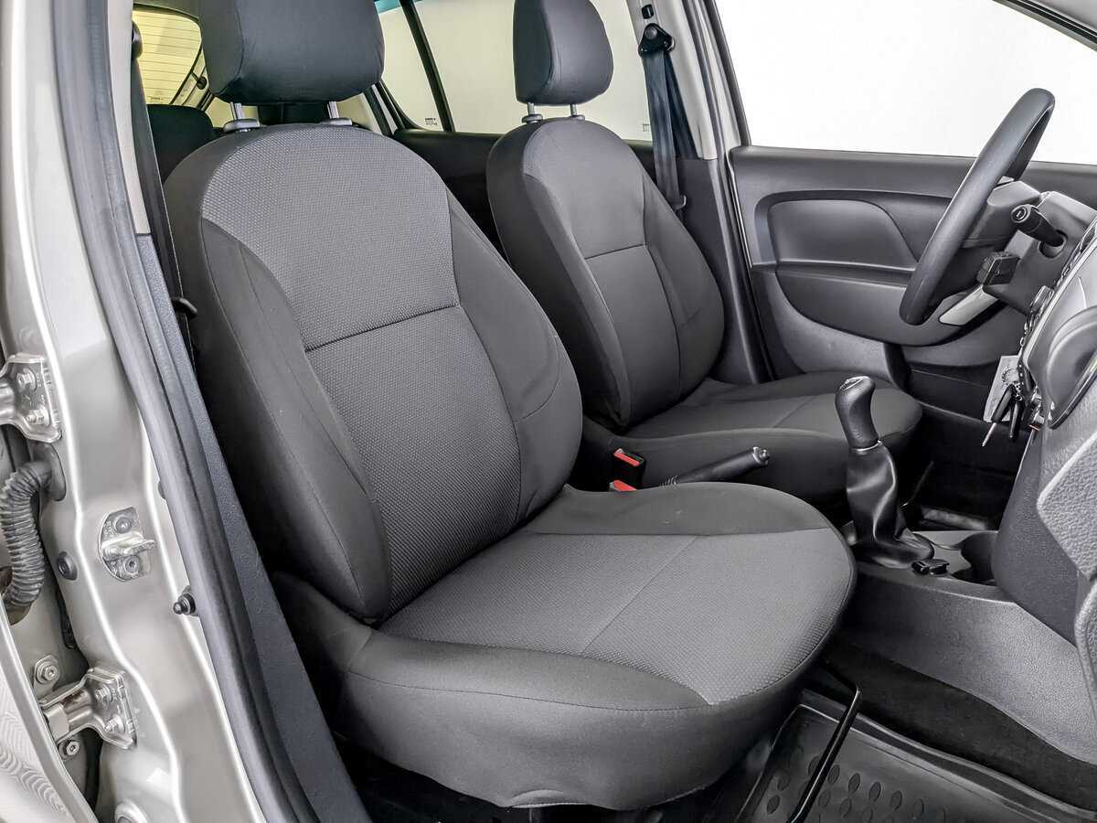 Купить Renault Sandero с пробегом. Фото: #22