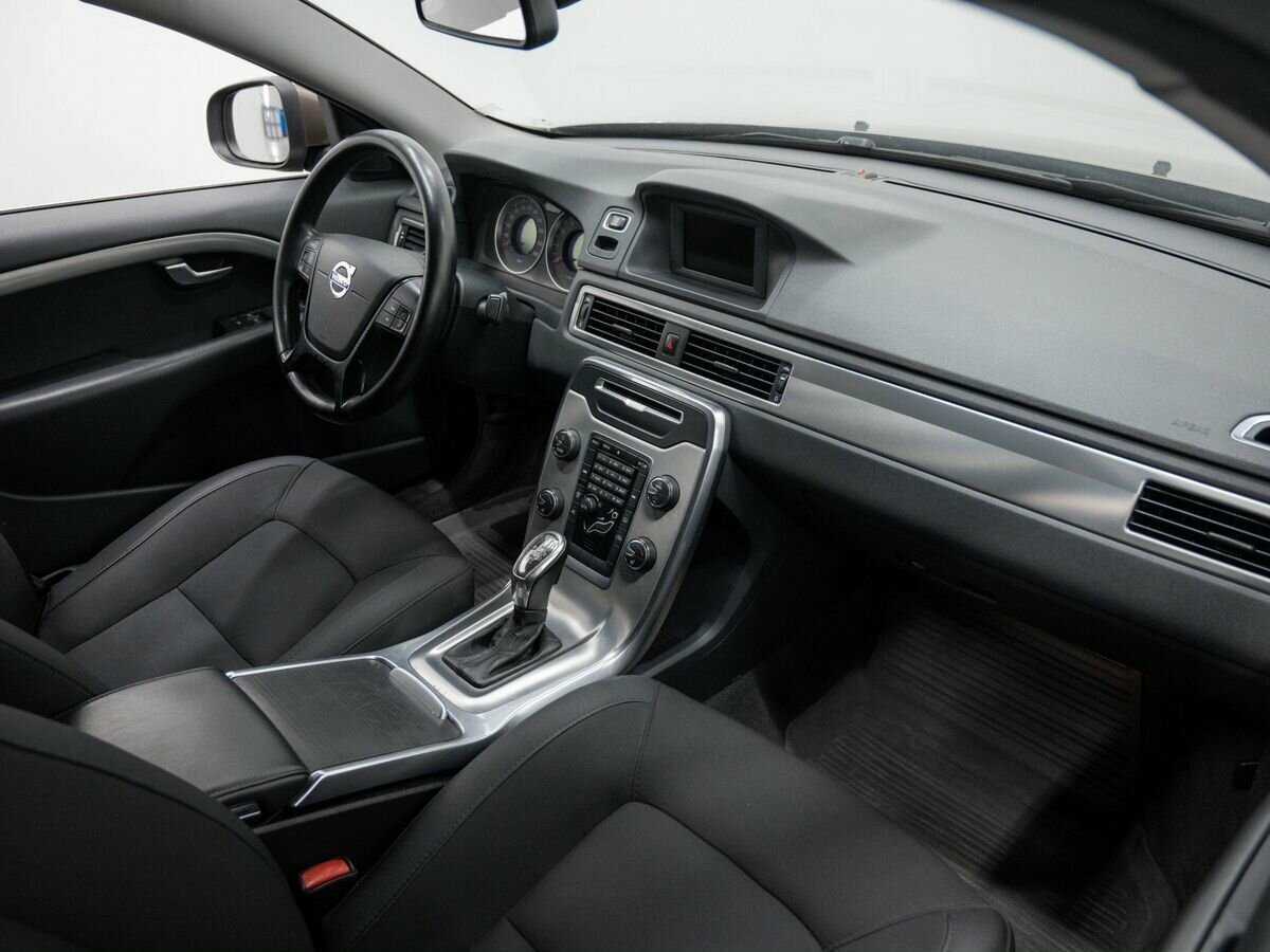 Купить Volvo S80 с пробегом. Фото: #6