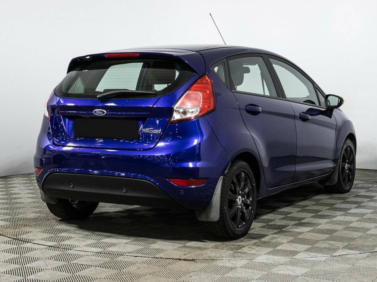 Купить Ford Fiesta с пробегом. Фото: #4