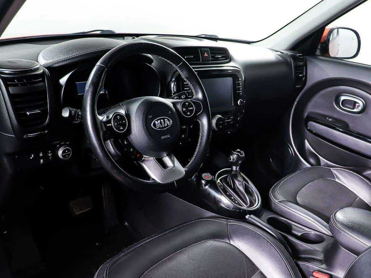Купить Kia Soul с пробегом. Фото: #14