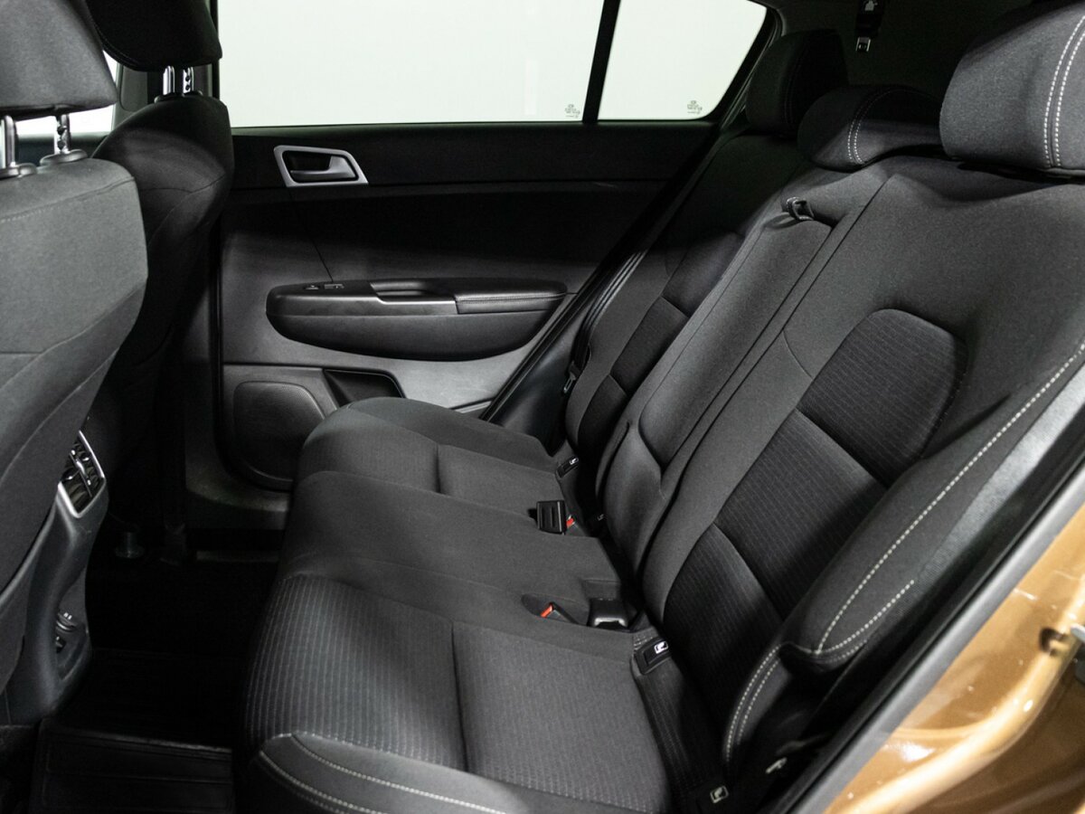 Купить Kia Sportage с пробегом. Фото: #9