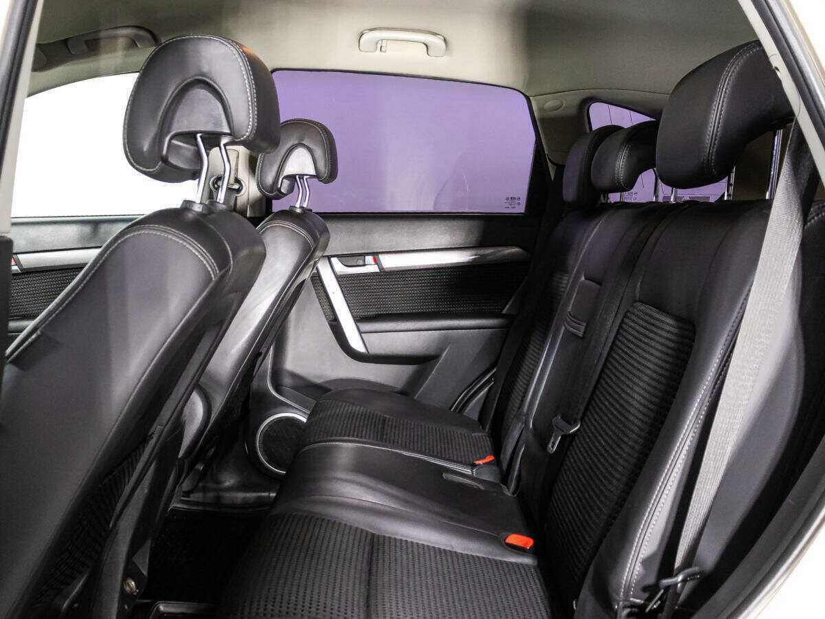 Купить Chevrolet Captiva с пробегом. Фото: #9