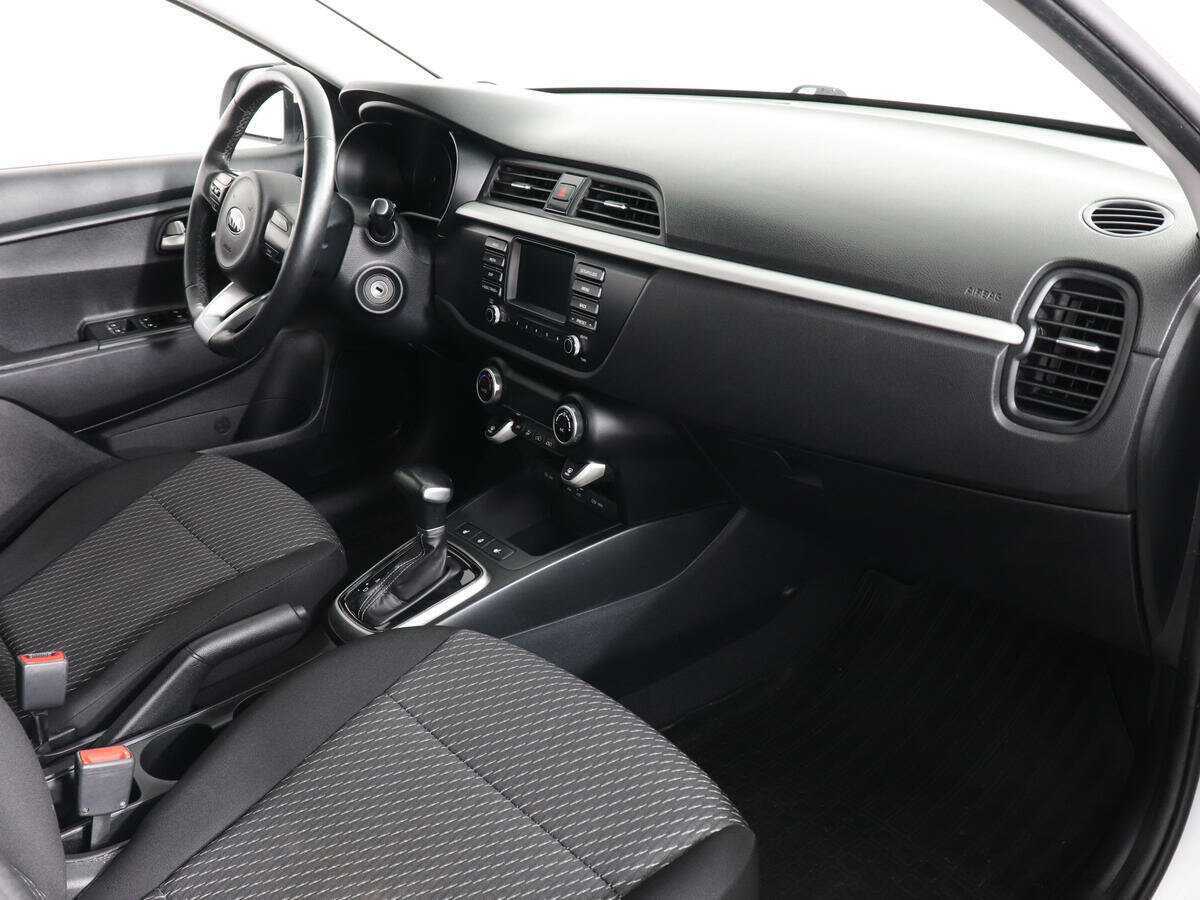 Купить Kia Rio с пробегом. Фото: #11