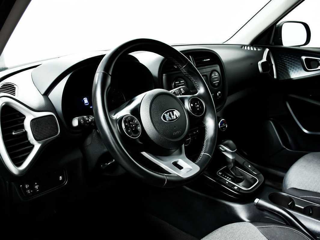Купить Kia Soul с пробегом. Фото: #12