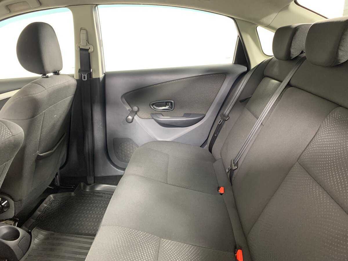 Купить Nissan Almera с пробегом. Фото: #17