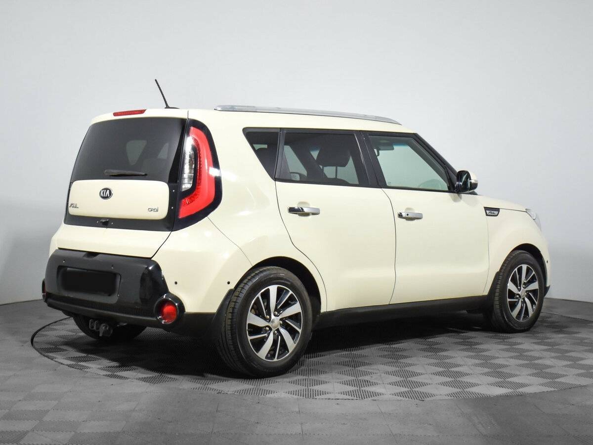 Купить Kia Soul с пробегом. Фото: #4