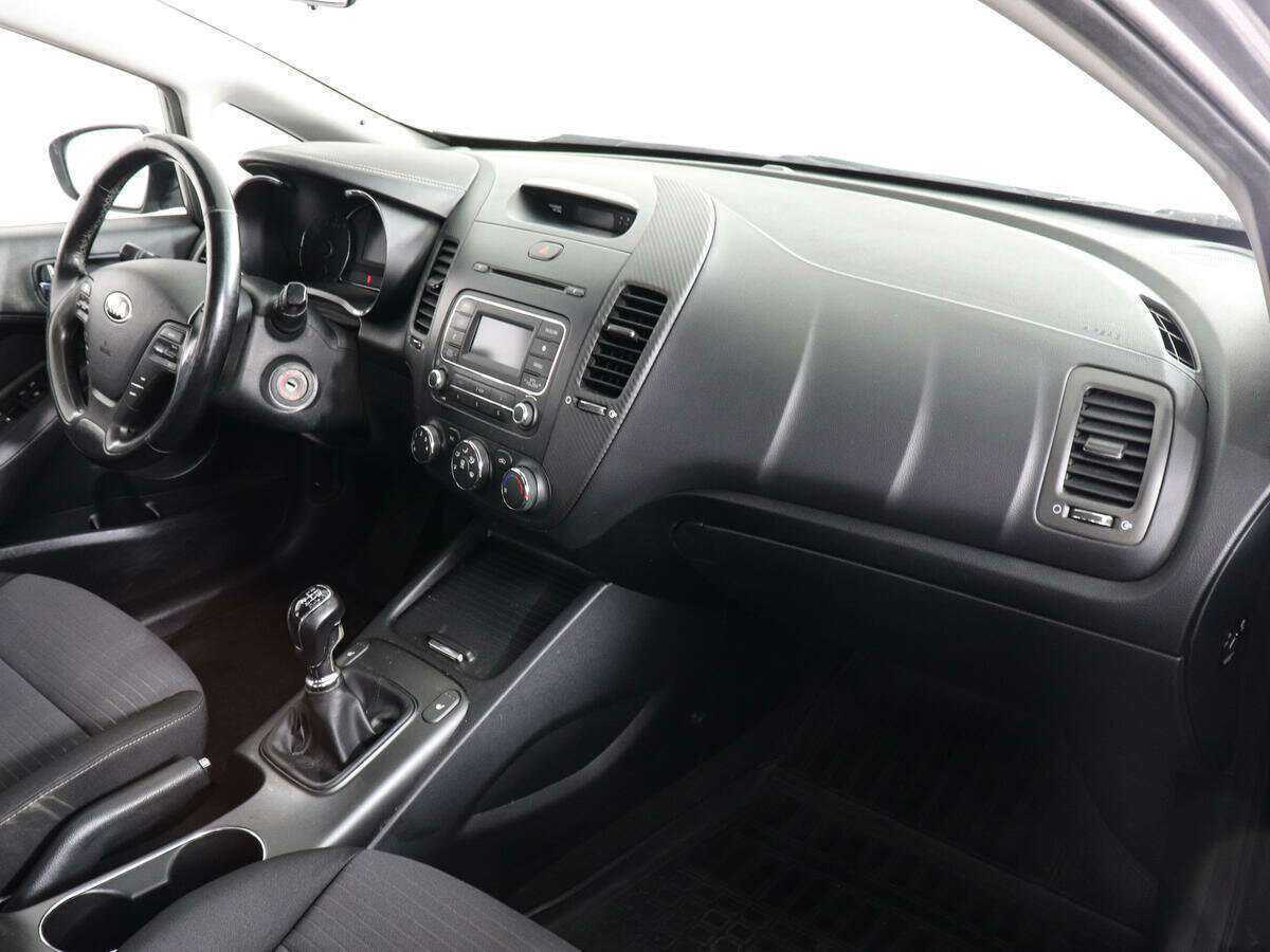 Купить Kia Cerato с пробегом. Фото: #8