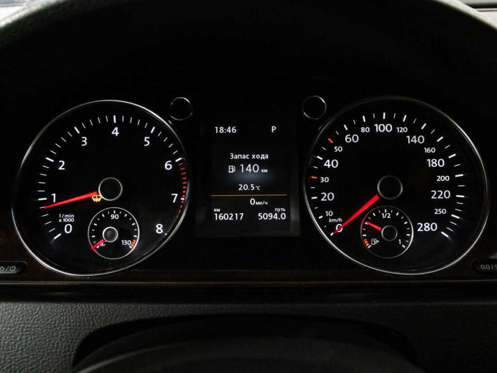 Купить Volkswagen Passat CC с пробегом. Фото: #11