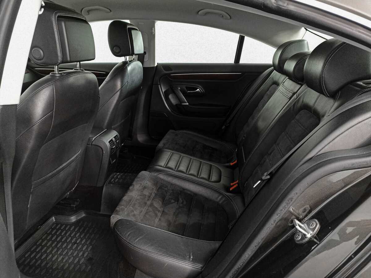 Купить Volkswagen Passat CC с пробегом. Фото: #9