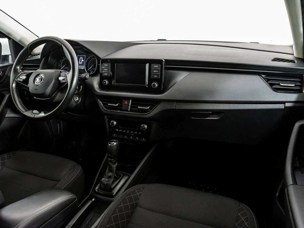 Купить Skoda Rapid с пробегом. Фото: #6