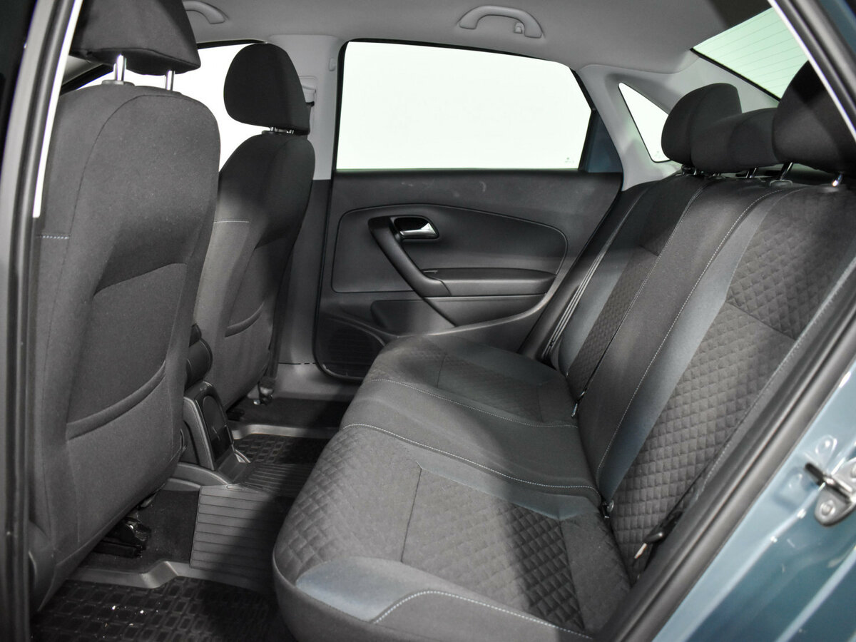 Купить Volkswagen Polo с пробегом. Фото: #10