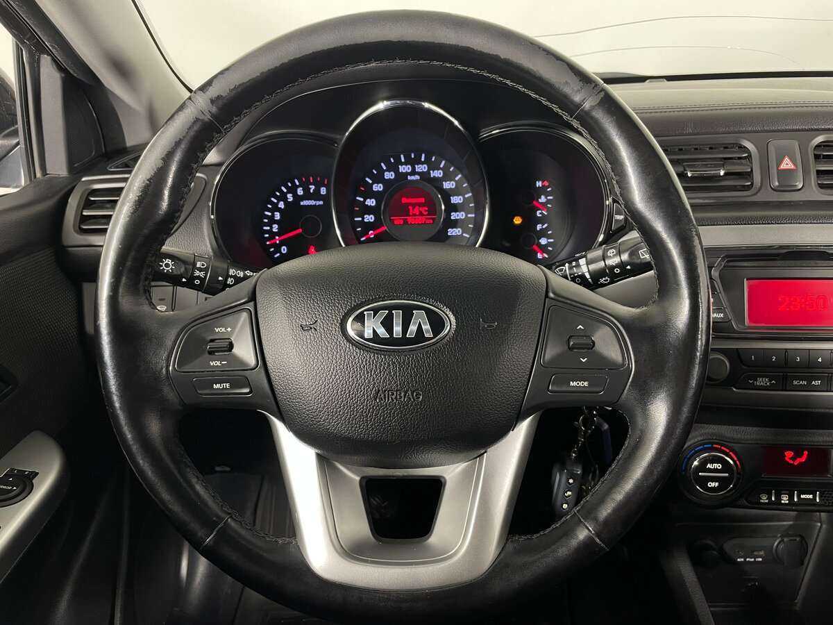 Купить Kia Rio с пробегом. Фото: #10