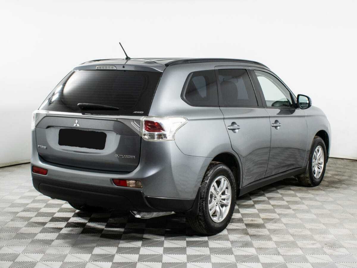 Купить Mitsubishi Outlander с пробегом. Фото: #3