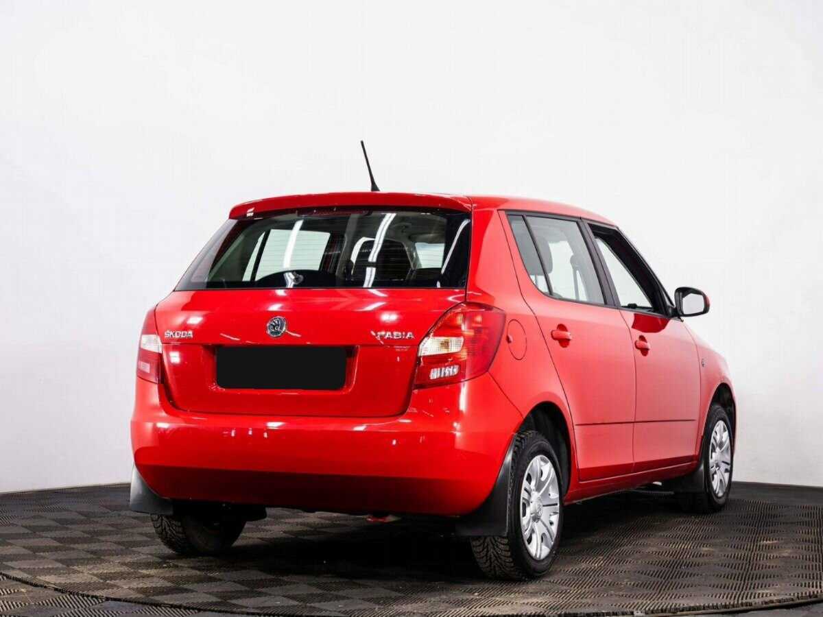 Купить Skoda Fabia с пробегом. Фото: #5