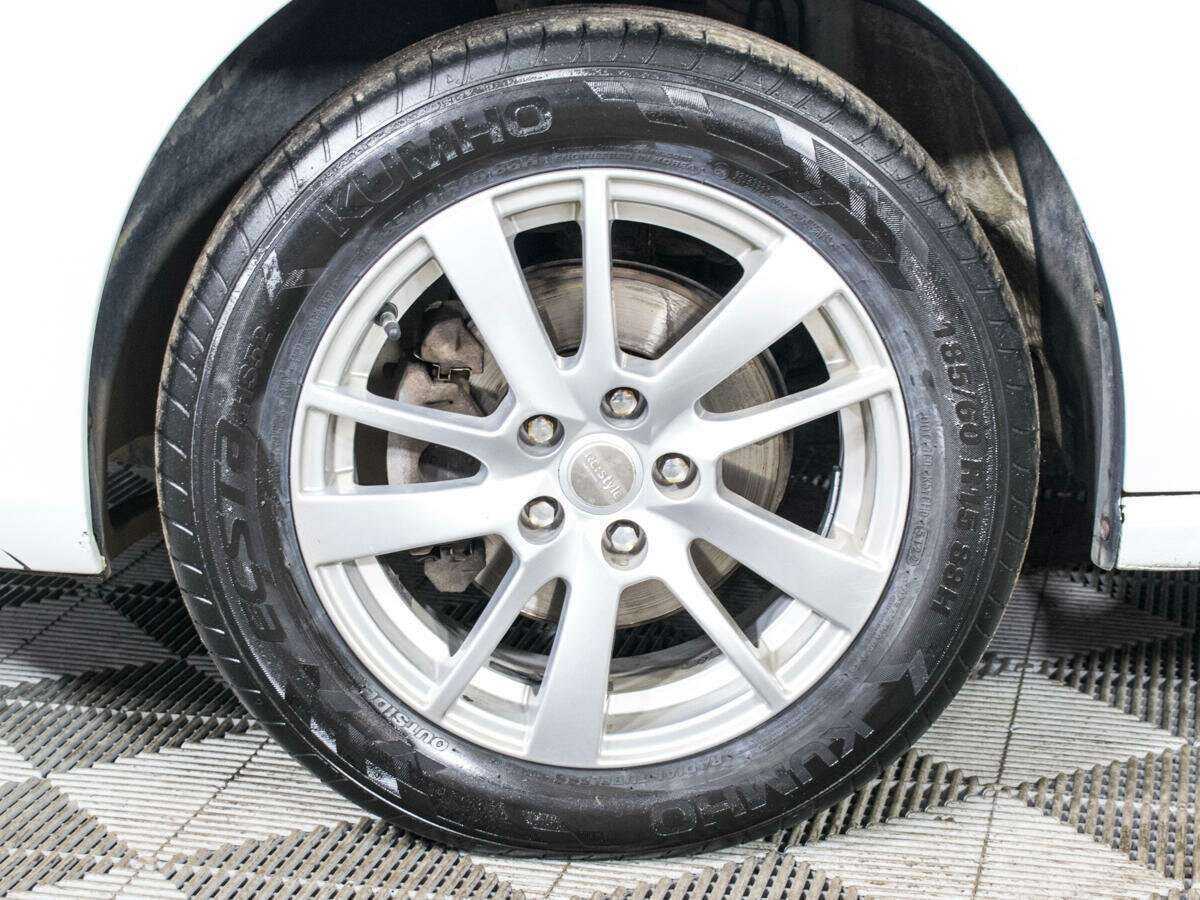 Купить Volkswagen Polo с пробегом. Фото: #14