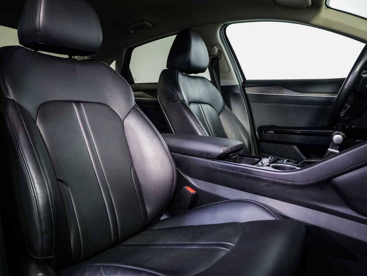 Купить Kia K5 с пробегом. Фото: #10