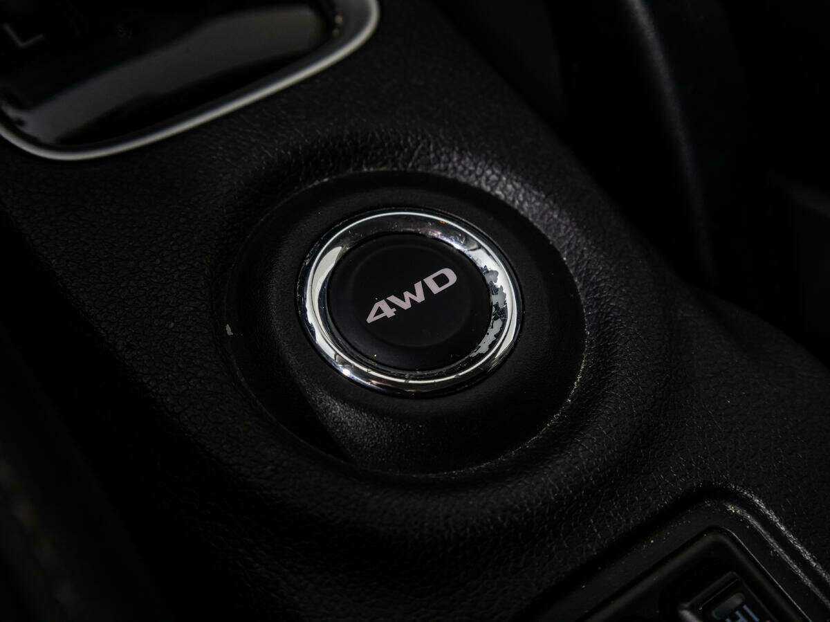 Купить Mitsubishi Outlander с пробегом. Фото: #16