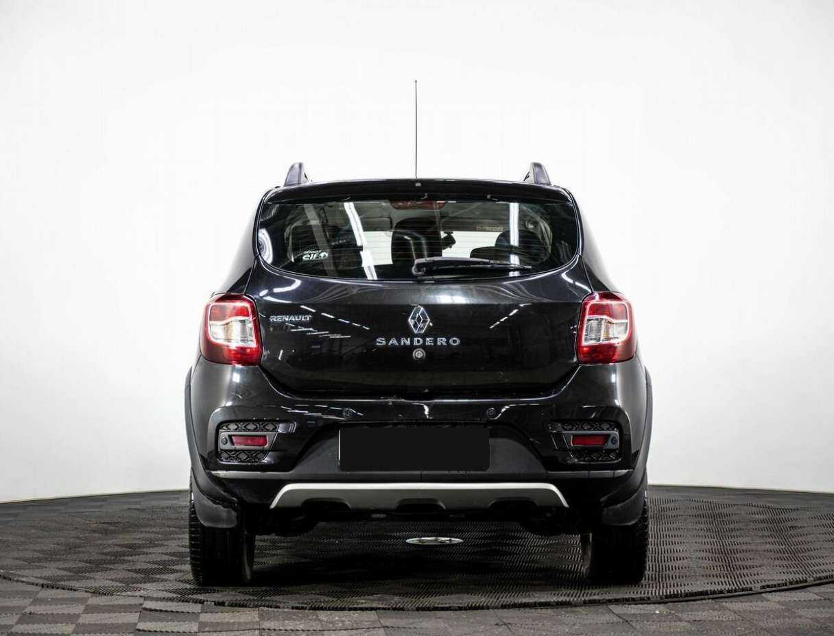 Купить Renault Sandero с пробегом. Фото: #4