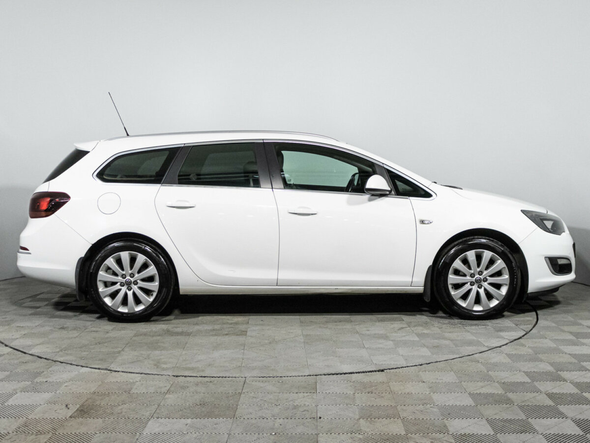 Купить Opel Astra с пробегом. Фото: #3