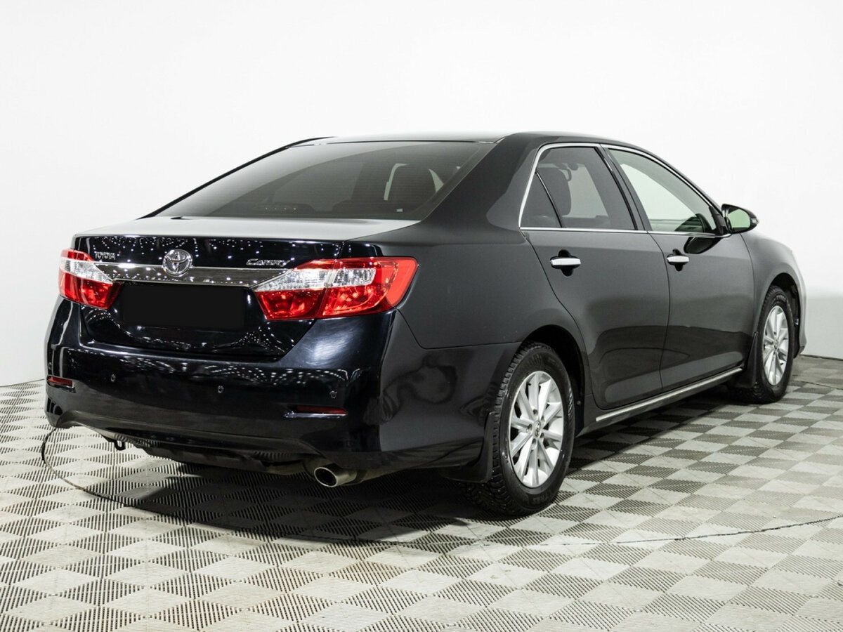 Купить Toyota Camry с пробегом. Фото: #4