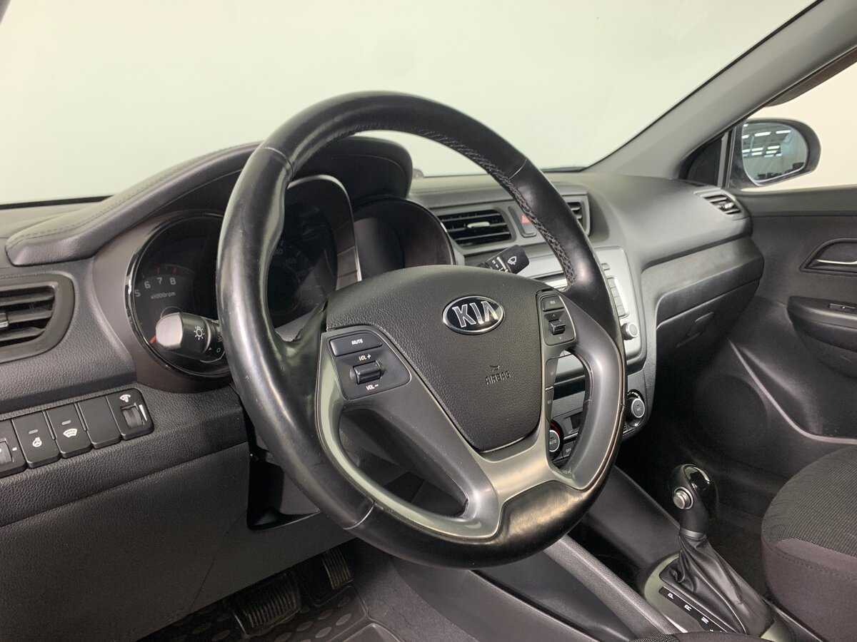 Купить Kia Rio с пробегом. Фото: #8