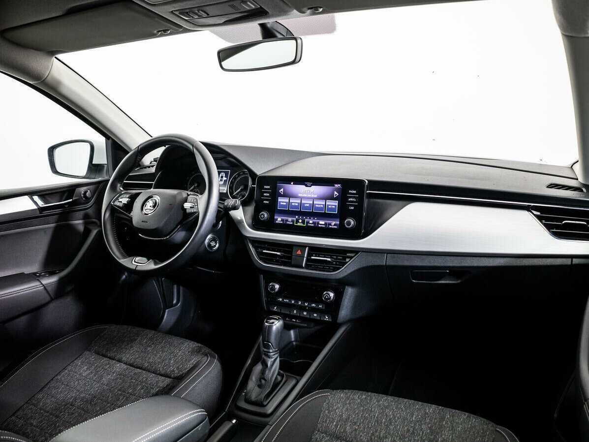 Купить Skoda Rapid с пробегом. Фото: #8