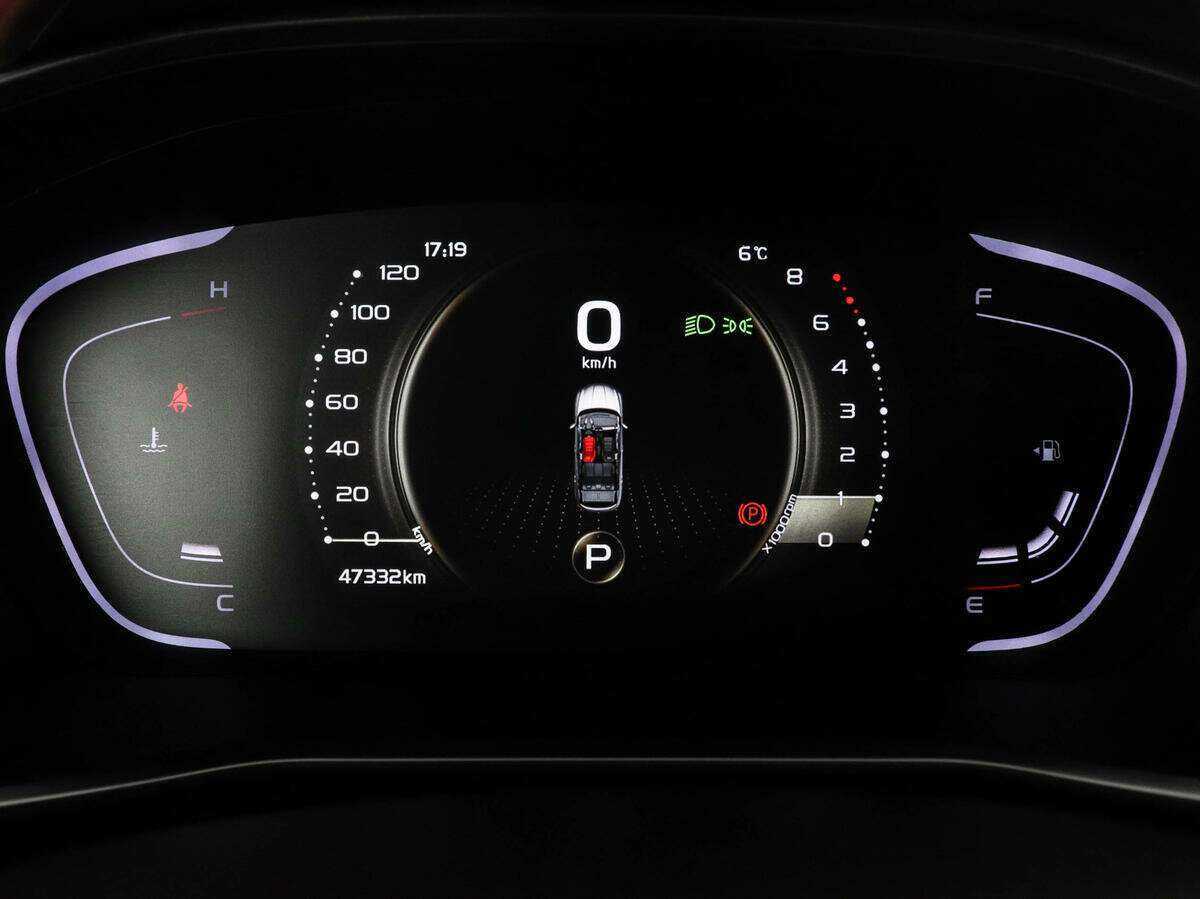 Купить Geely Coolray с пробегом. Фото: #9